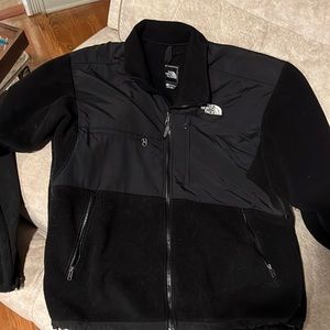 North Face full zip Fleece!  Like New!
